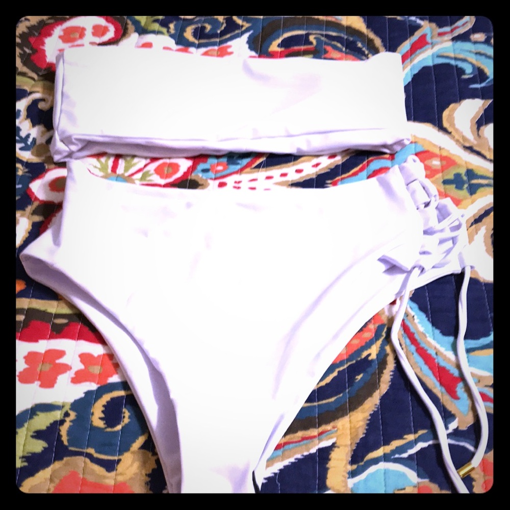 Bathing suit